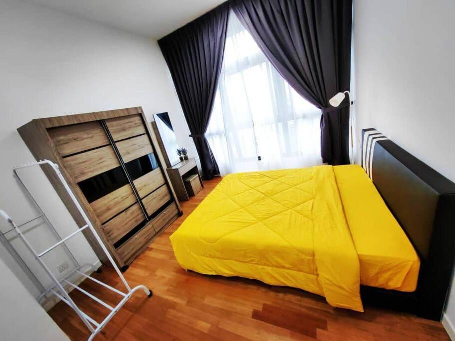 Paradigm Residence/familysuite/3bed-12pax/linkmall * Johor Bahru