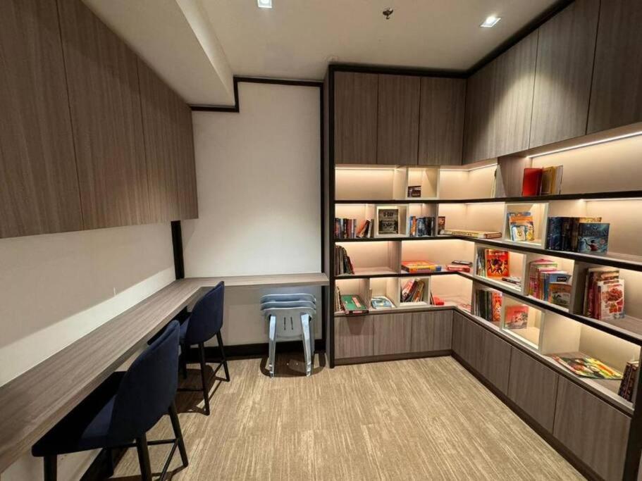 Apartemen Paradigm Residence/familysuite/3bed-12pax/linkmall