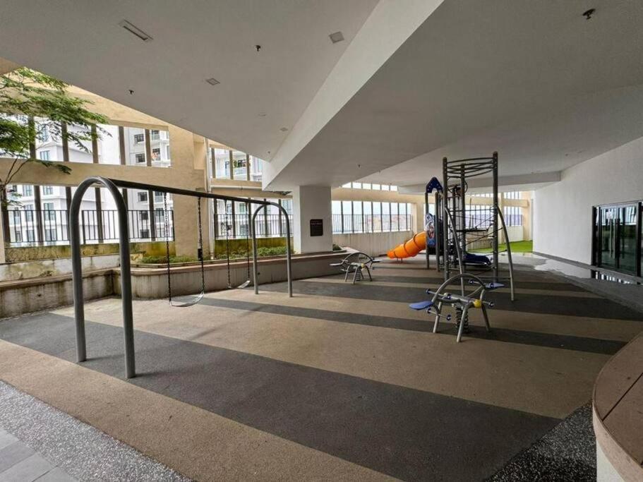 Apartemen Paradigm Residence/familysuite/3bed-12pax/linkmall