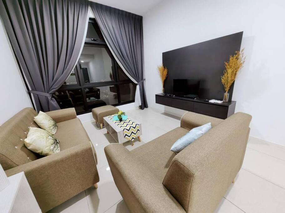 Apartemen Paradigm Residence/familysuite/3bed-12pax/linkmall *