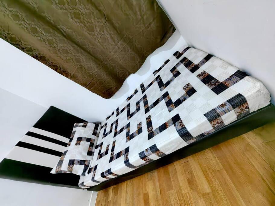 Paradigm Residence/familysuite/3bed-12pax/linkmall Apartemen *